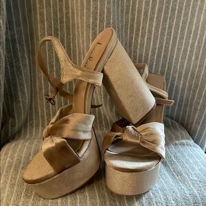 Lulu's Shimmering Champagne Gold Platform Heels (NIB)